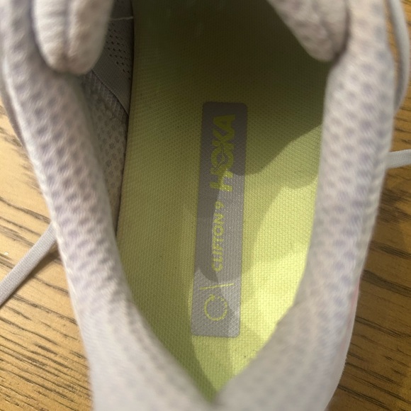 Women’s Hoka Clifton 9 running shoes - Picture 8 of 10